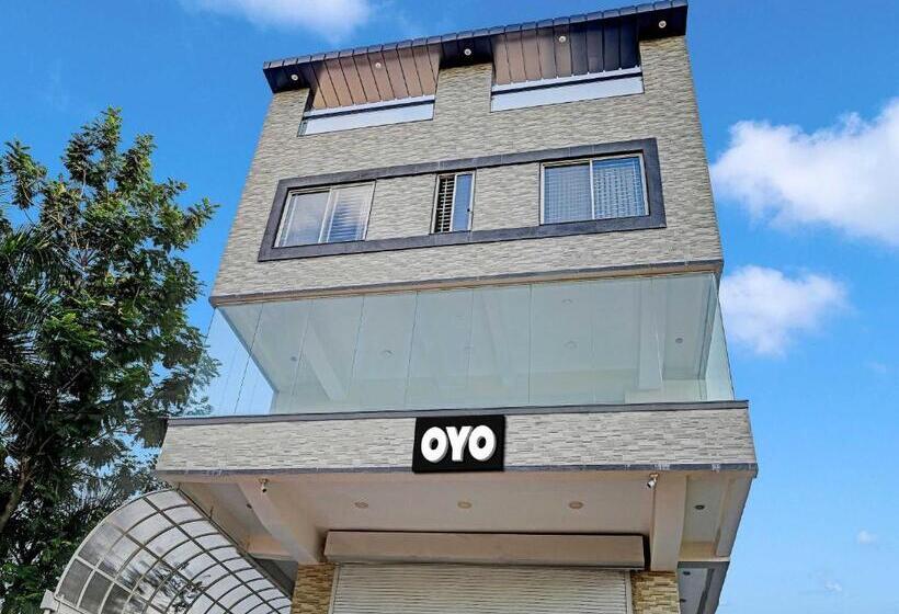 Oyo Flagship 81249 Hotel Shree