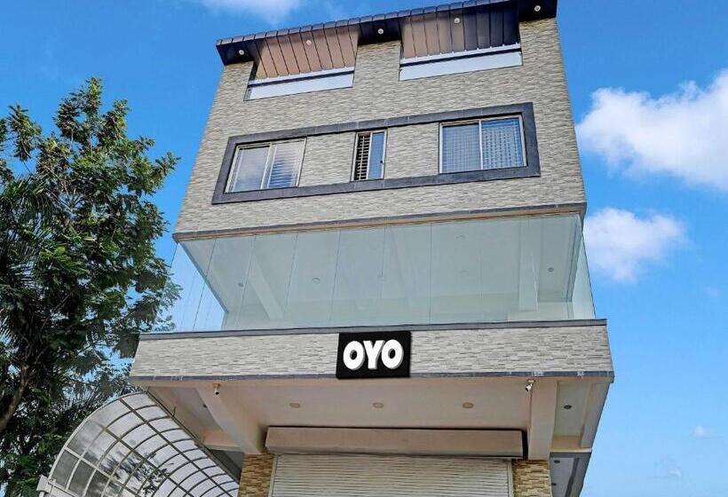 Oyo Flagship 81249 Hotel Shree