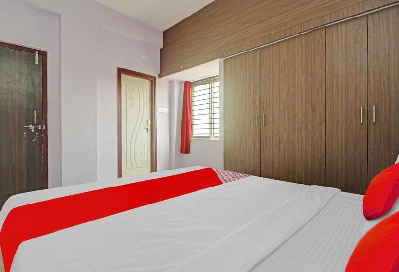 Oyo Flagship 81320 Hotel Dcresent