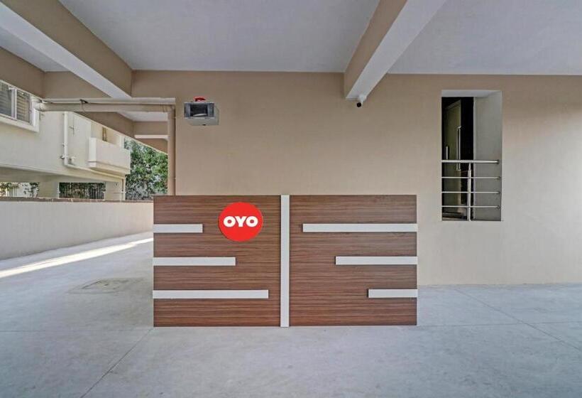 Oyo Flagship 81320 Hotel Dcresent