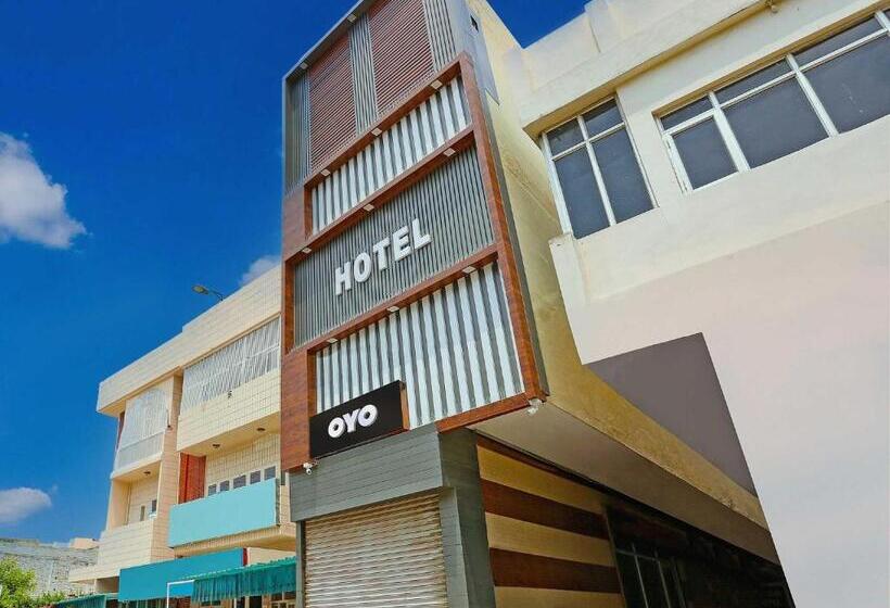 Oyo Flagship 81335 Hotel Khusi Inn