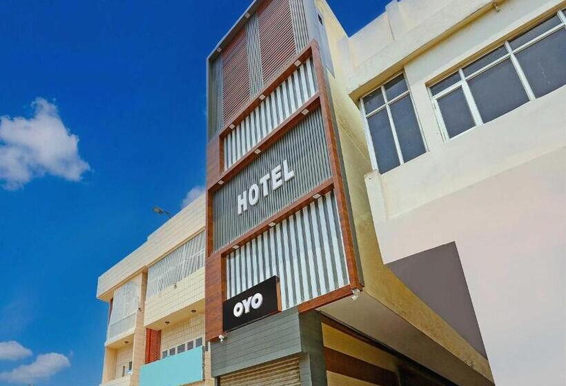 Oyo Flagship 81335 Hotel Khusi Inn