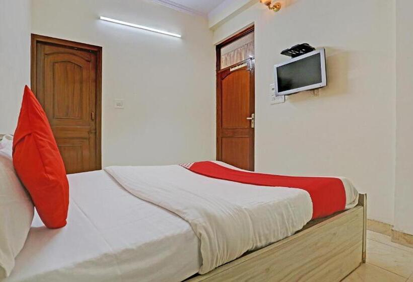 Oyo Flagship 81335 Hotel Khusi Inn