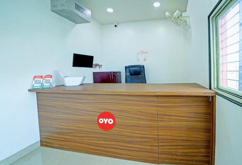 Oyo Flagship Hotel Damodharan Lodging