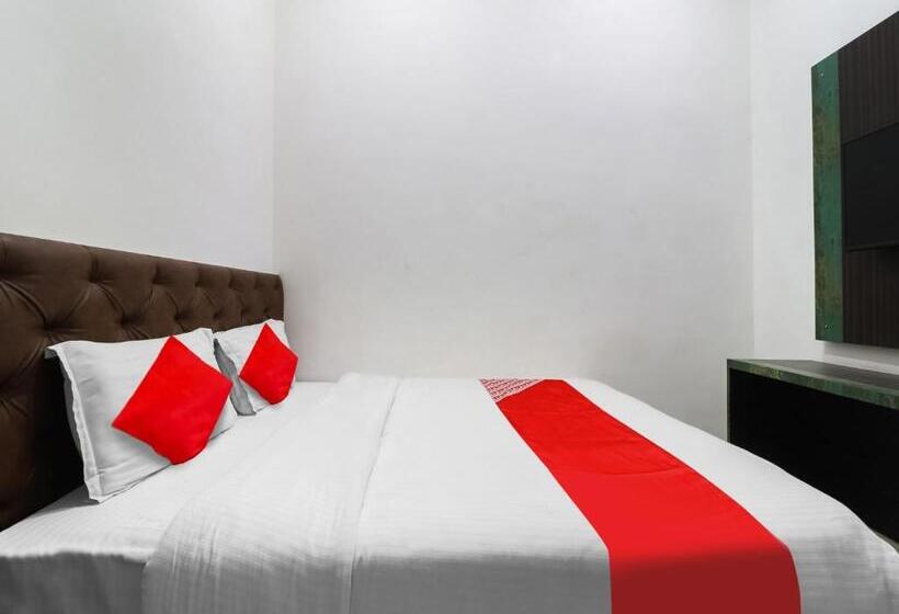 Oyo Flagship Hotel Green Apple