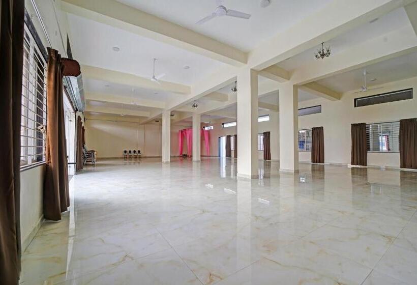 Oyo Flagship Hotel Sanskar Palace