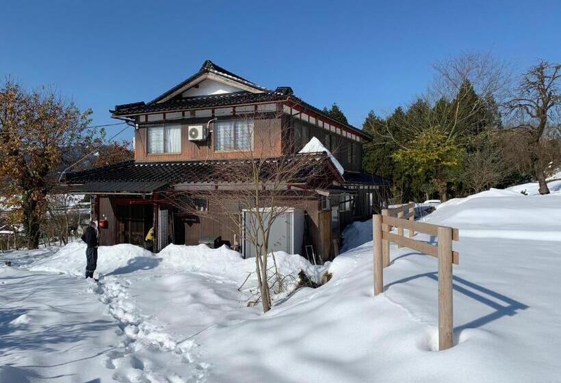 ペンション 余呉の里山 ランプの宿 さくら