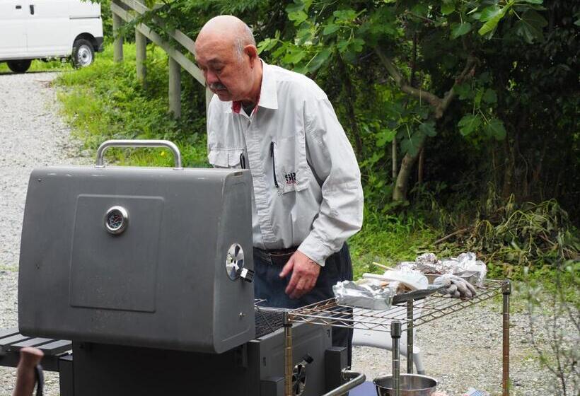 ペンション 余呉の里山 ランプの宿 さくら