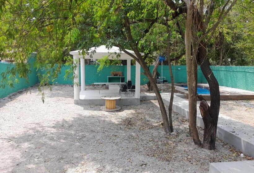 پانسیون 3. Habitación Doble Con Alberca