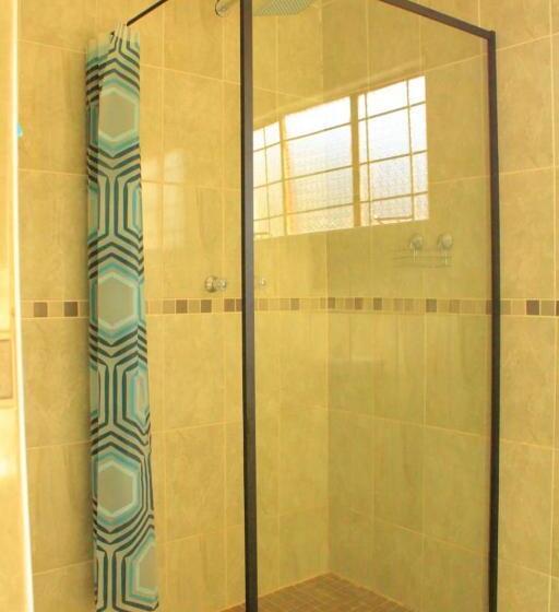 بنسيون 7th Dimension Guesthouse