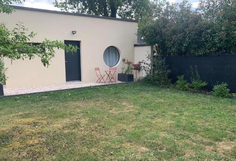 ペンション Chambre Romantique Avec Jacuzzi Privée