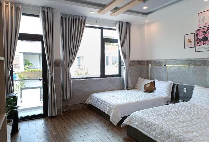 پانسیون Homestay Demo