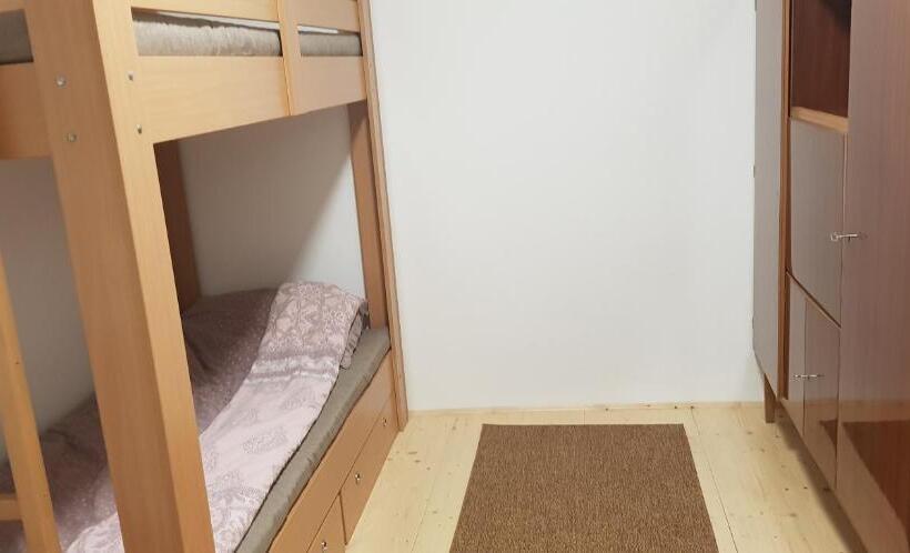 ペンション Hortenzia Vendégház Márianosztra