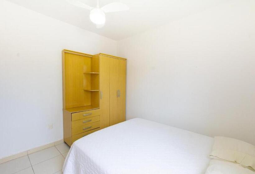 פנסיון Hostel Dikasa