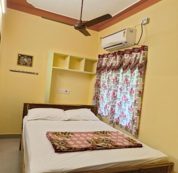 פנסיון Liya Guest House