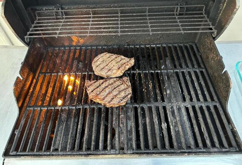 Пансион Luxury Smart Bungalow