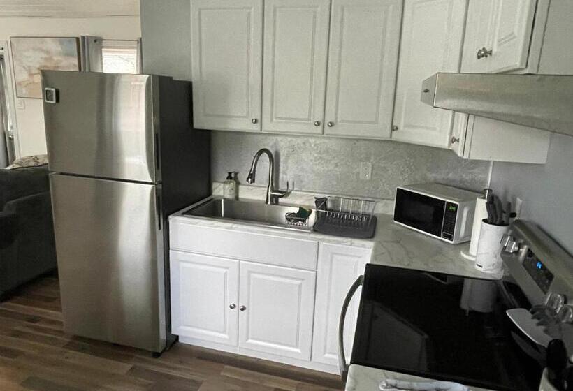 Пансион Not Listed