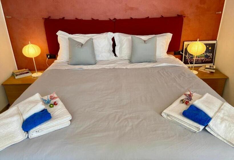 پانسیون Notte Di Note   Home Hospitality