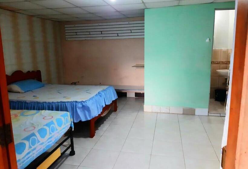 پانسیون Residencial Rm