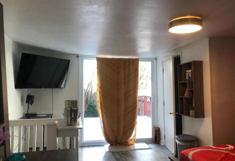 پانسیون Roceruzdevelopments Llc