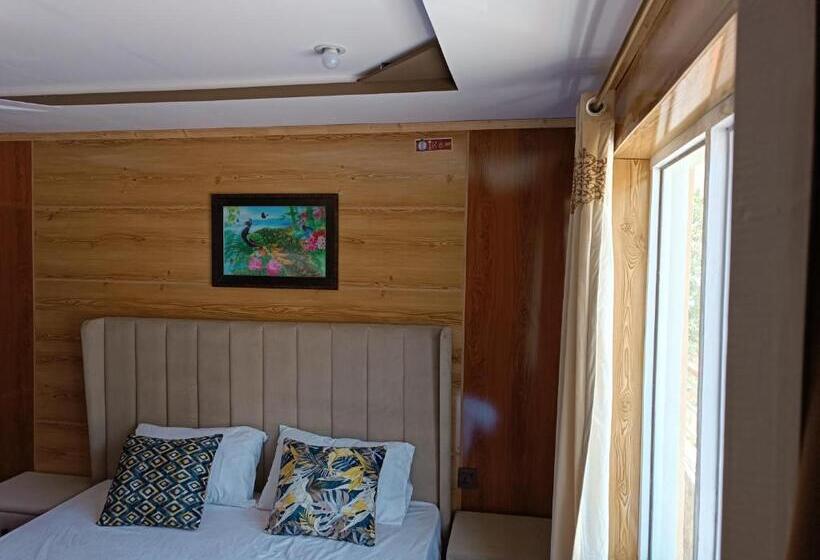 Pension Shehr E Arzoo