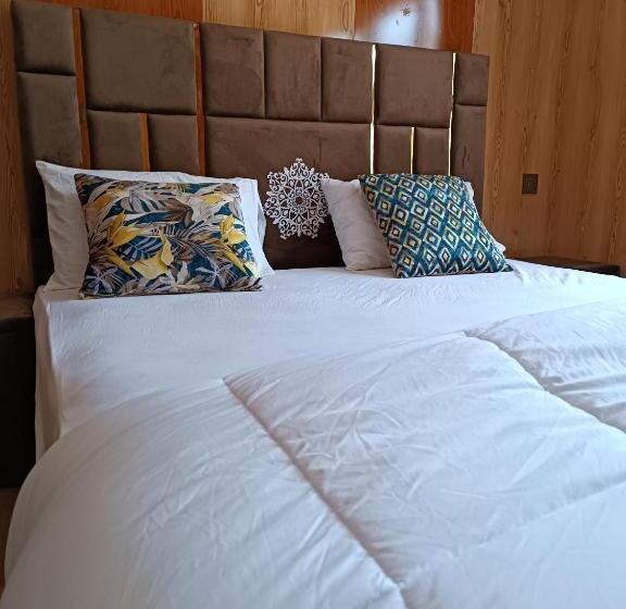 Pension Shehr E Arzoo