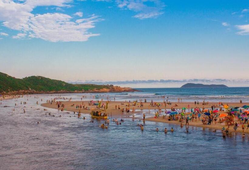 Пансион Tô Na Guarda Hostel