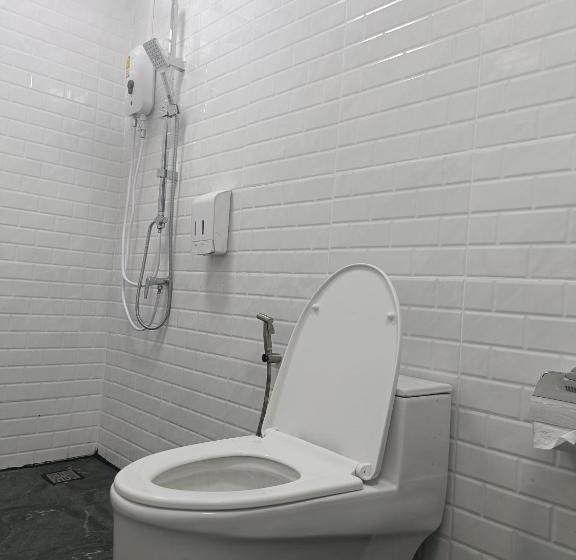 Пансион Wora Home Huahin