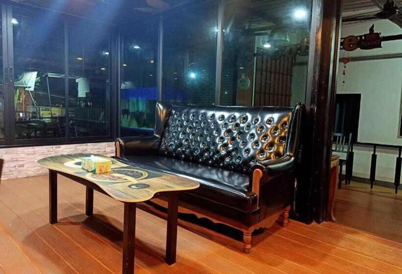 Resort Otel เกาะช้างรักดี รีสอร์ท