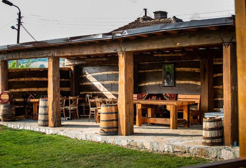 منتجع етно комплекс поп грую бански