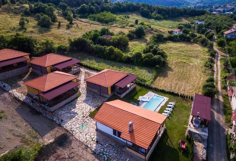 منتجع етно комплекс поп грую бански