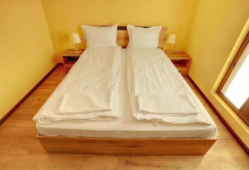 منتجع етно комплекс поп грую бански