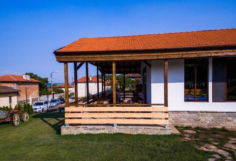 منتجع етно комплекс поп грую бански