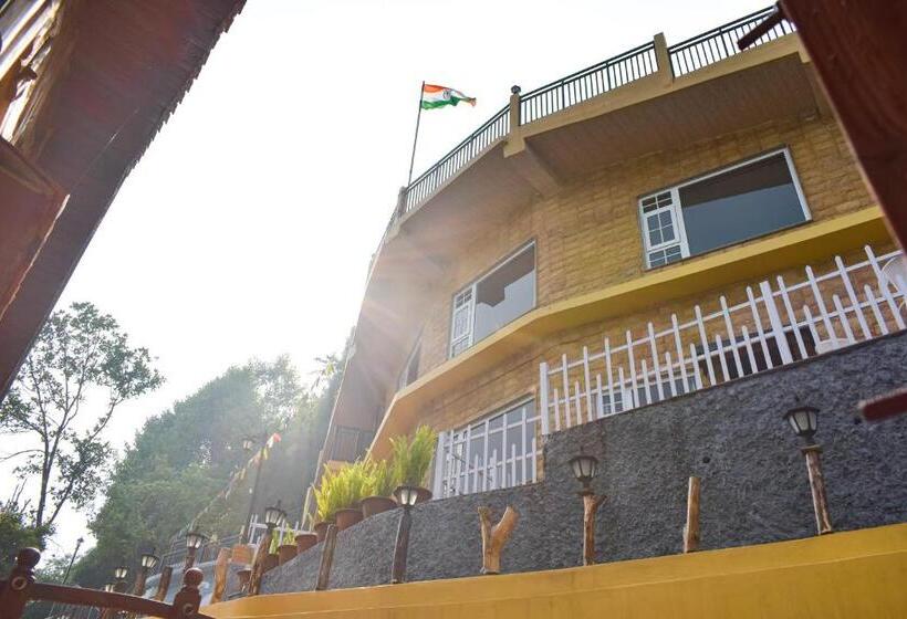 منتجع La Das Treetops