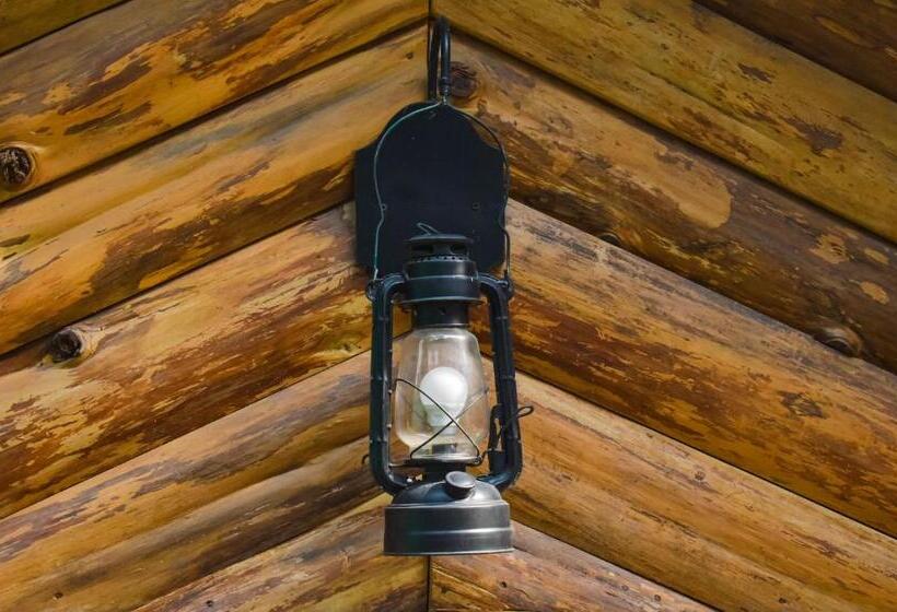 منتجع La Das Treetops