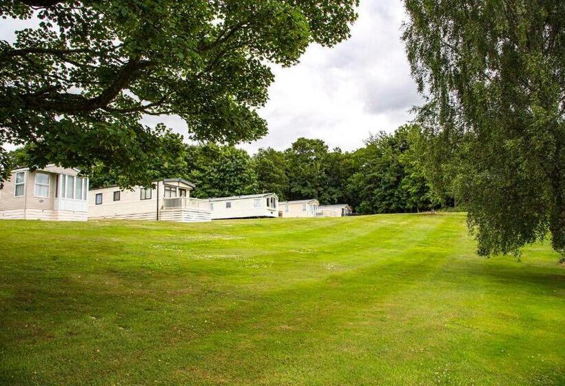 אתר נופש Springwood Holiday Park