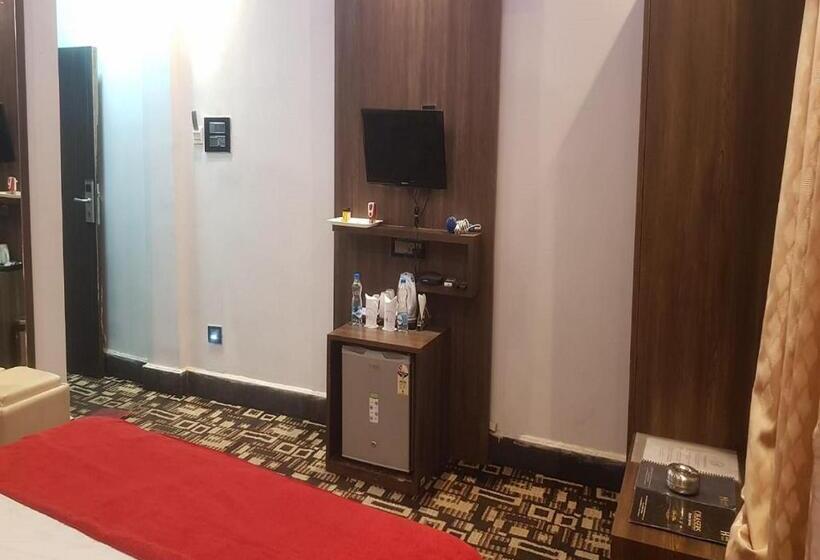 Shaan Best Hotel & Lounge In Kharagpur