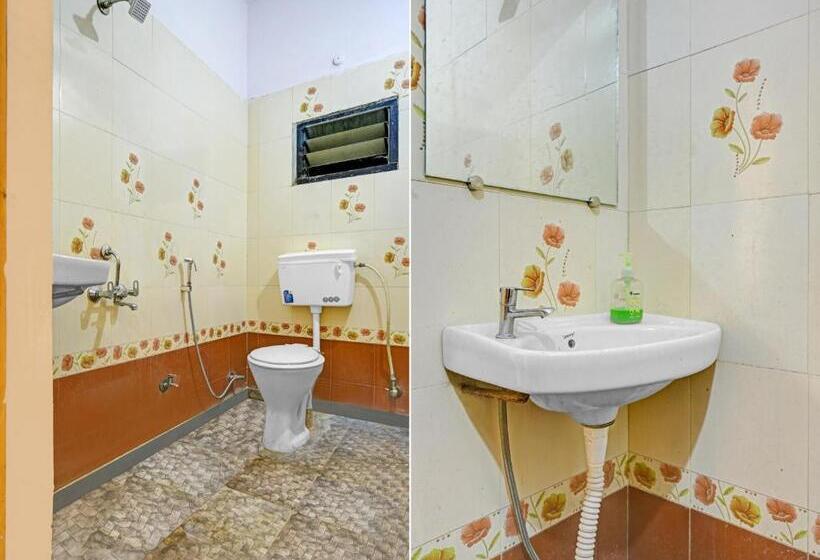 Spot On Hotel Blue Moon