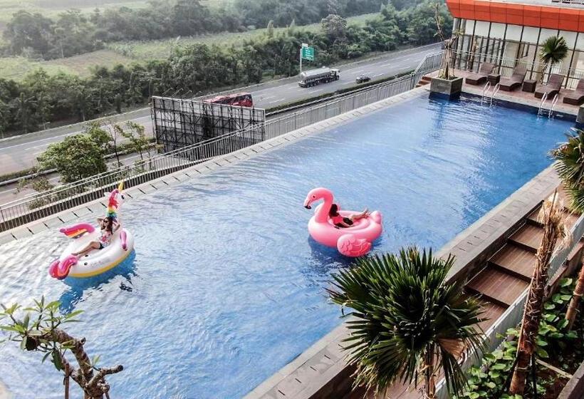 Stay G Service Residence Sentul