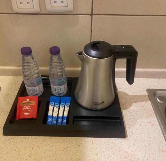 فندق الورد الذهبي