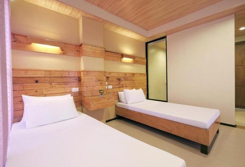 هاستل Ghiellaniqa Inn