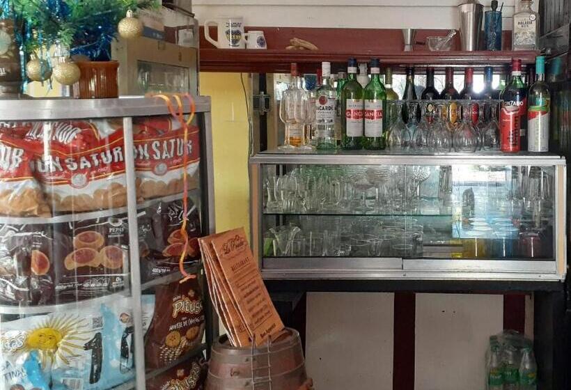 הוסטל La Posada Del Sol