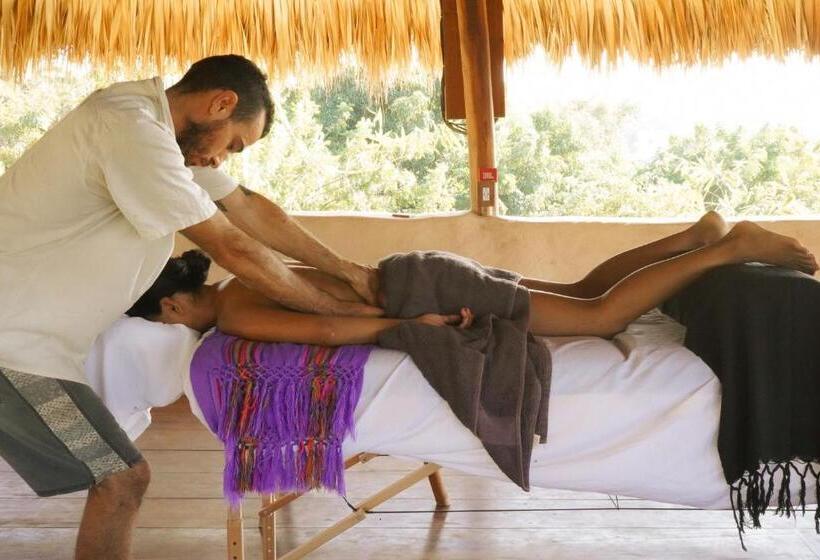 تختخواب و صبحانه Barbarenas