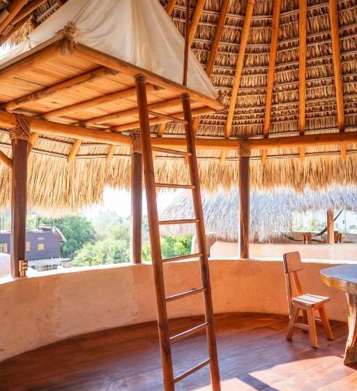 تختخواب و صبحانه Barbarenas