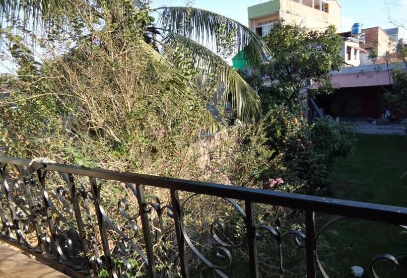 تختخواب و صبحانه Casa Pinto   Hostel Habitación Compartida