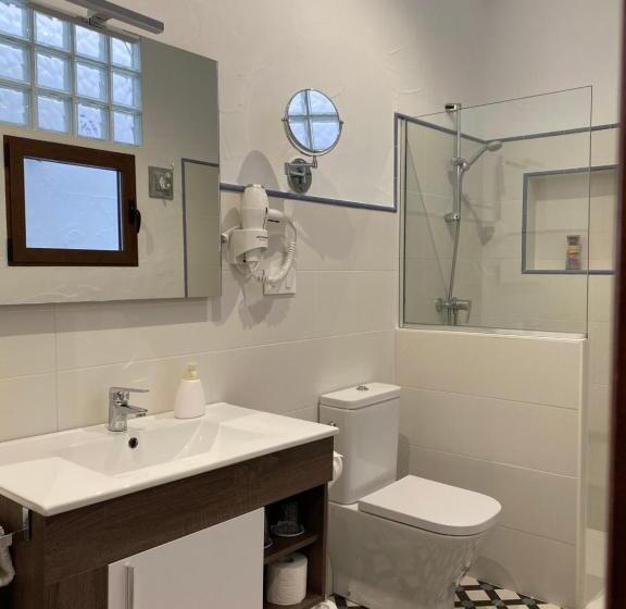 تختخواب و صبحانه Casa Rural Dolly Baby