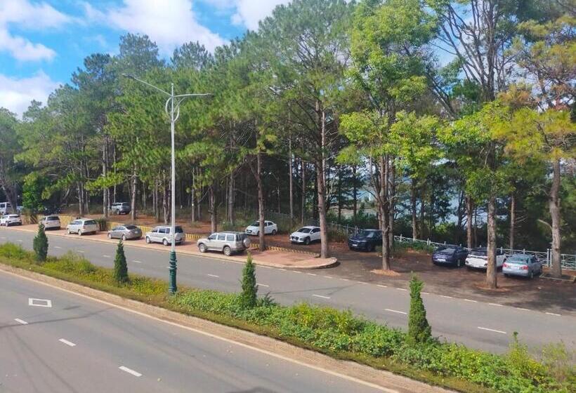 تختخواب و صبحانه Homestay Hơ đơng