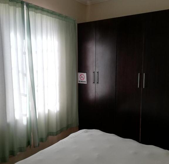 تختخواب و صبحانه Nonesi Lodge