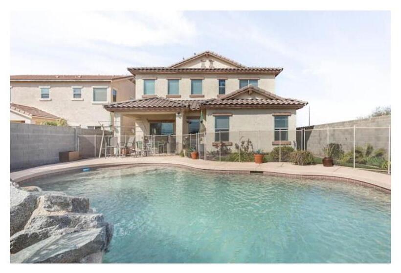 민박 Spring Training And Nascar Racing Room!!