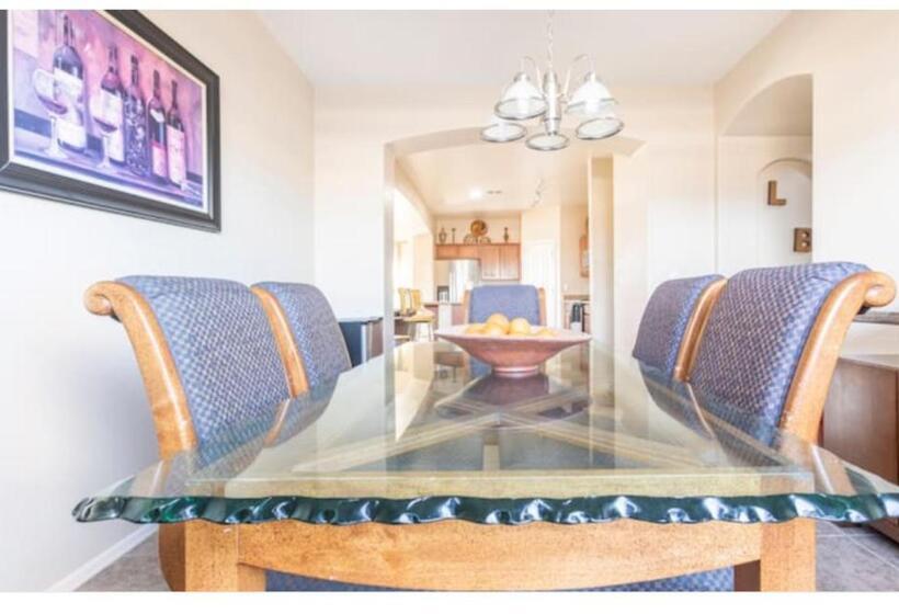 민박 Spring Training And Nascar Racing Room!!